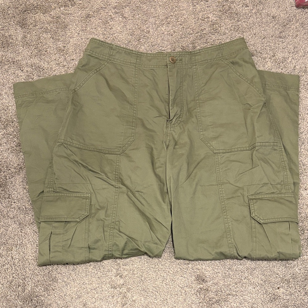 Abercrombie & Fitch Women's Curve Love High Rise Cargo Pants Olive Green